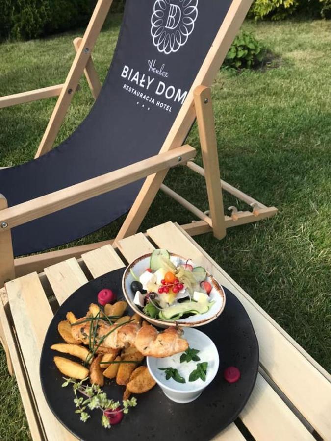 Bialy Dom Henlex Hotel Restauracja Poznań Kültér fotó