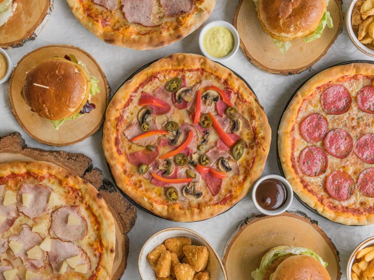 Bialy Dom Henlex Hotel Restauracja Poznań Kültér fotó