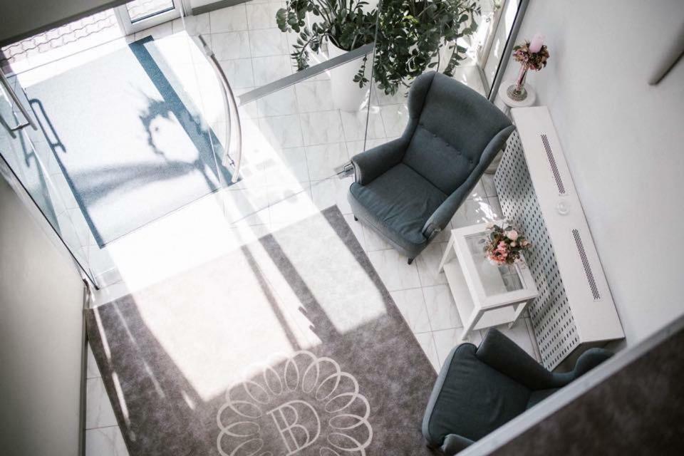 Bialy Dom Henlex Hotel Restauracja Poznań Kültér fotó